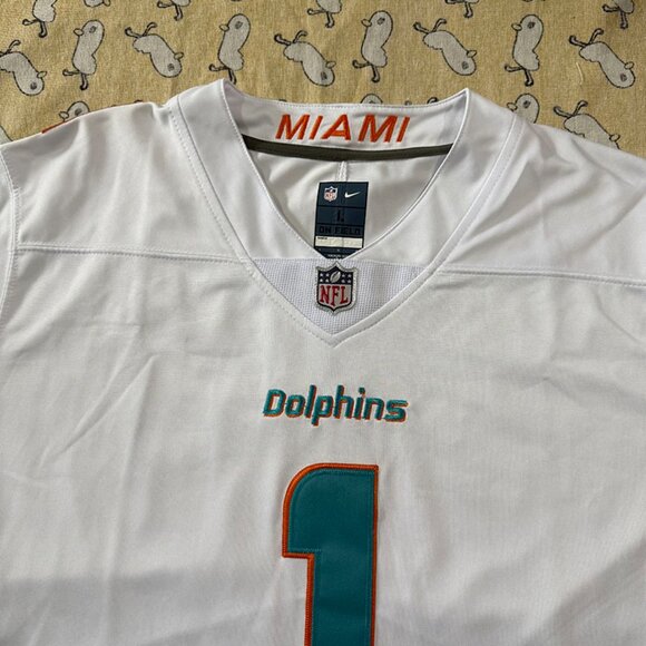 Geo Print Button Front Shirt - Picture 2 of 8